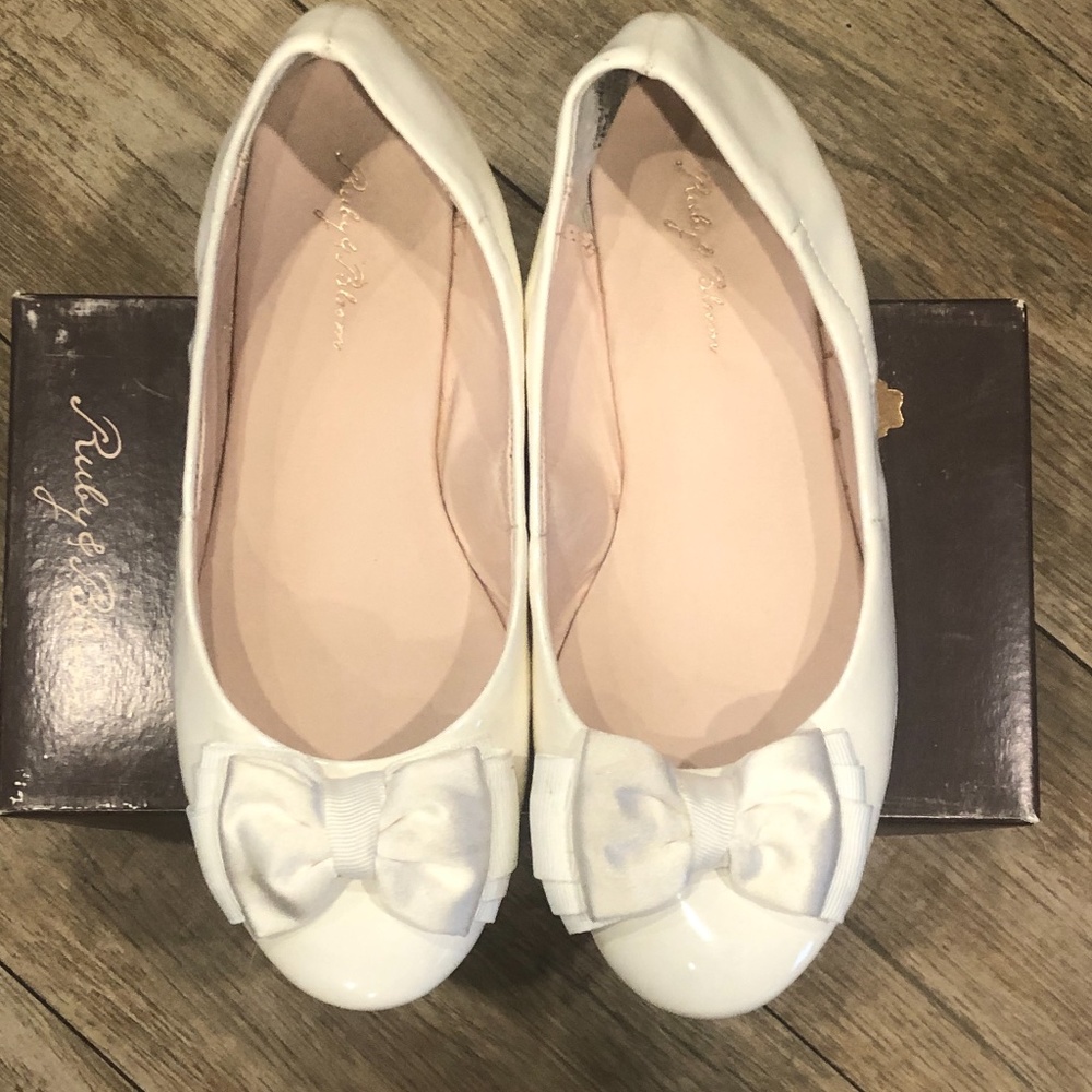 Ruby & Bloom Kselsie White Girls Ballet Sz 1.5.